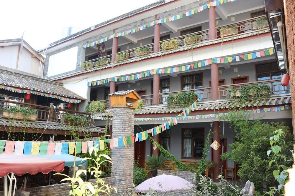 Lijiang Senior Leader Youth Hostel Exterior photo